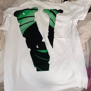 V-lone T-shirt